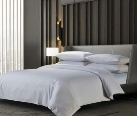 Folji tal-Lukanda Percale vs Sateen: Liema Nisġa Għandhom Jagħżlu l-Lukandi?